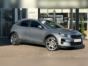 Used Kia XCeed 2021 for sale - 76074370: Photo 2