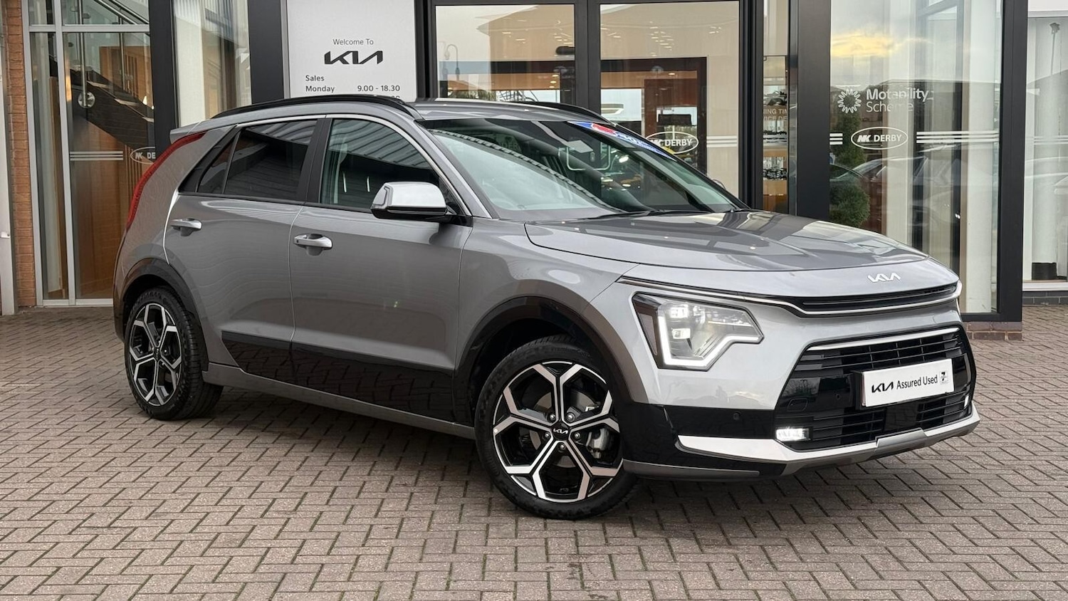 Used Kia Niro 2025 for sale - 76552371: Photo 2