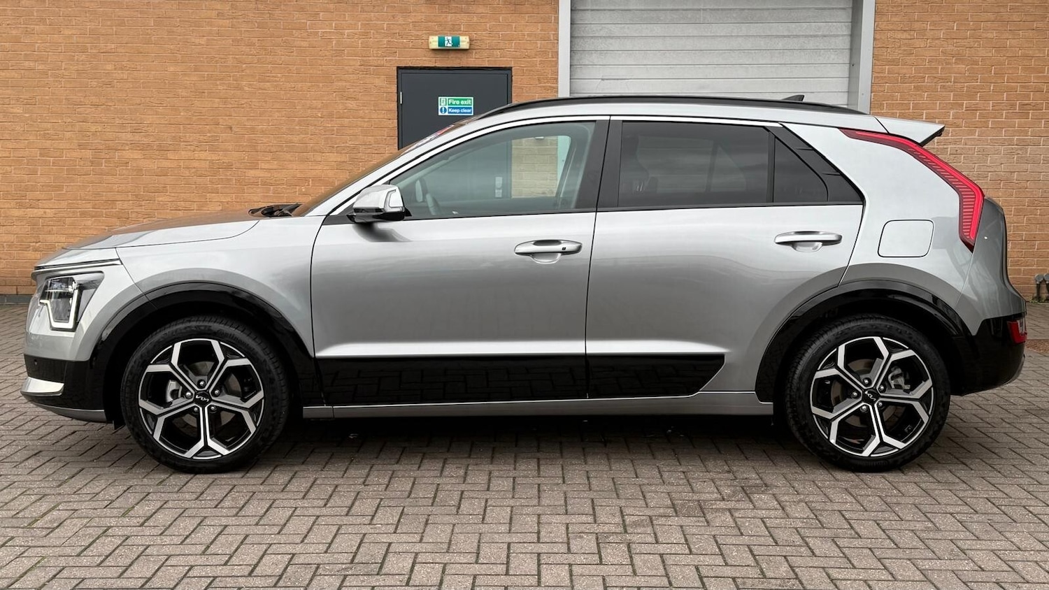 Used Kia Niro 2025 for sale - 76552371: Photo 5