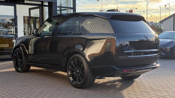 Used Land Rover Range Rover 2025 for sale - 76217032: Photo 18
