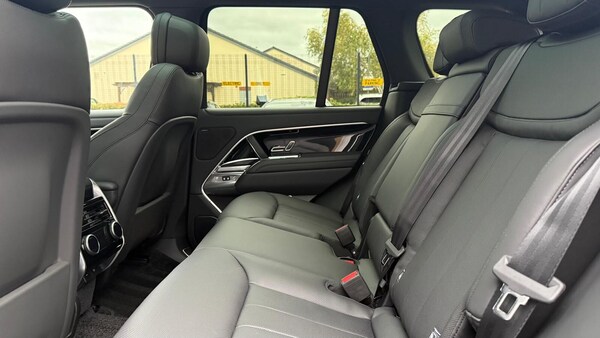 Used Land Rover Range Rover 2025 for sale - 76217032: Photo 44