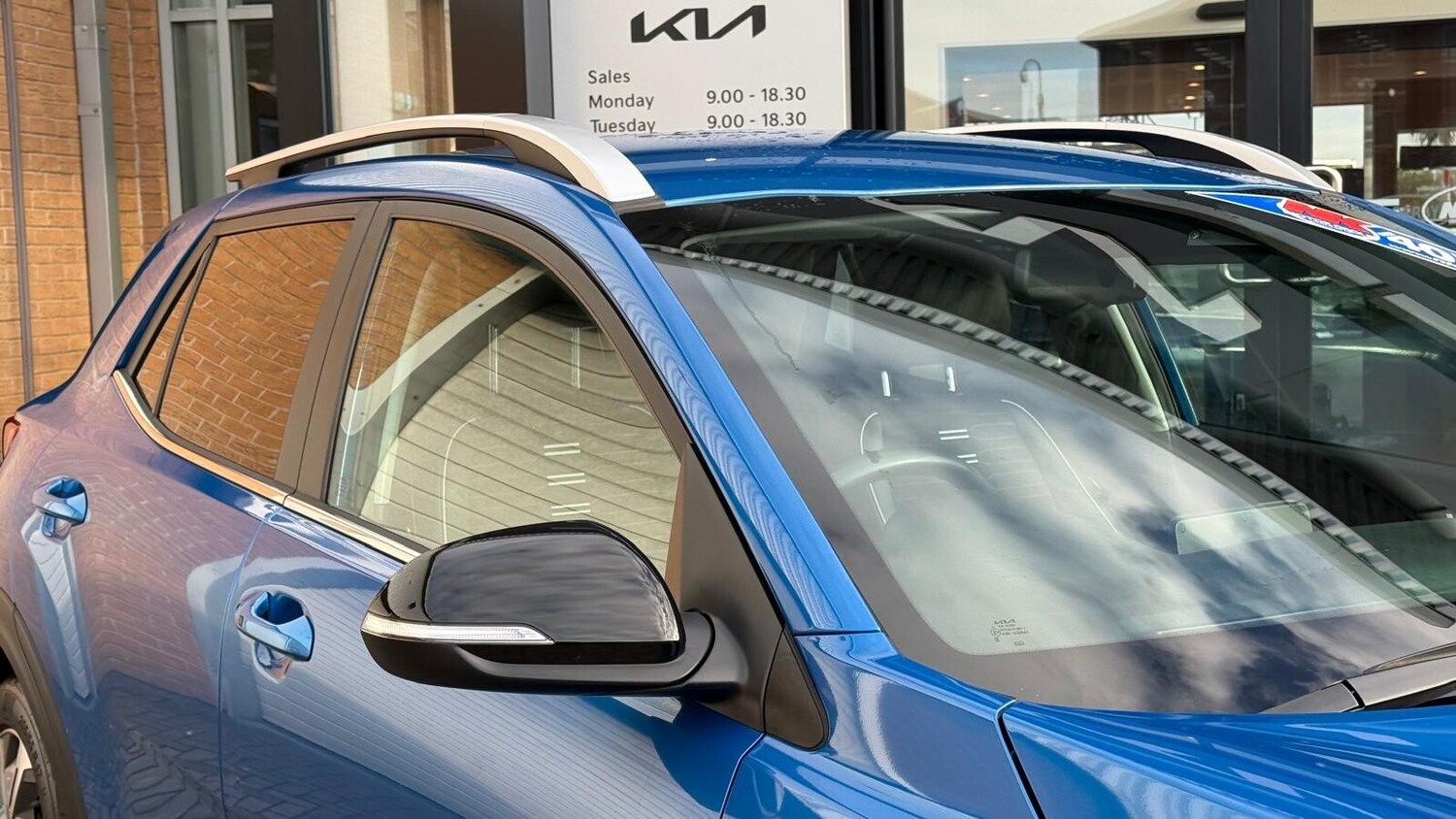 Used Kia Stonic 2024 for sale - 76615200: Photo 11