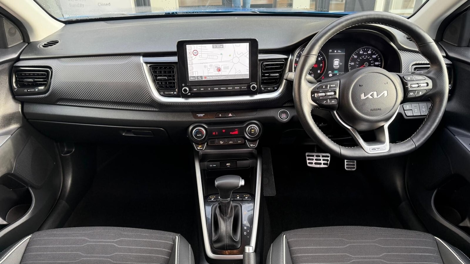 Used Kia Stonic 2024 for sale - 76615200: Photo 15