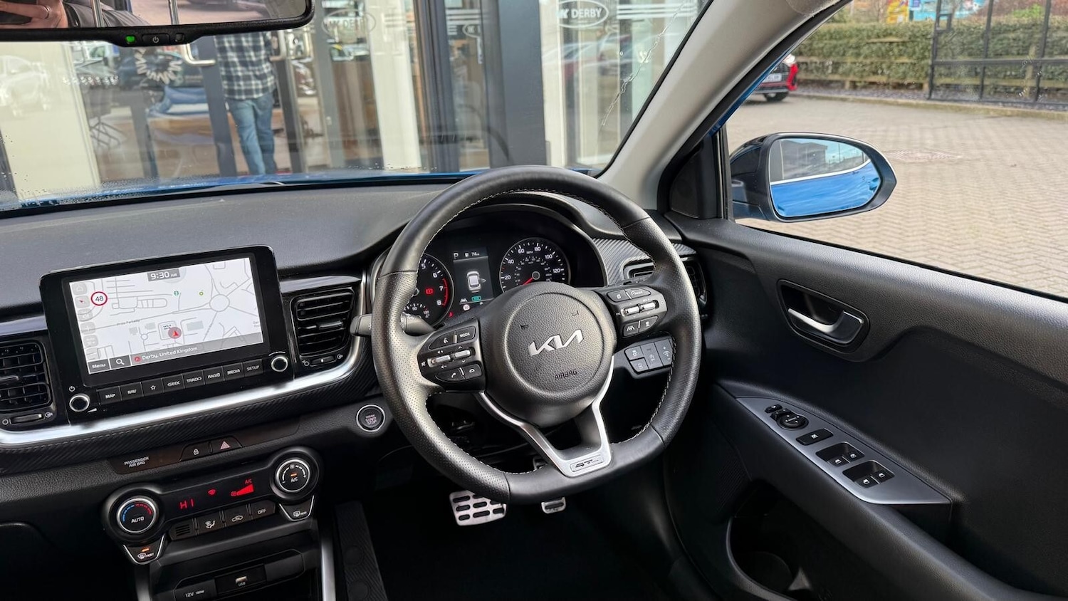 Used Kia Stonic 2024 for sale - 76615200: Photo 16