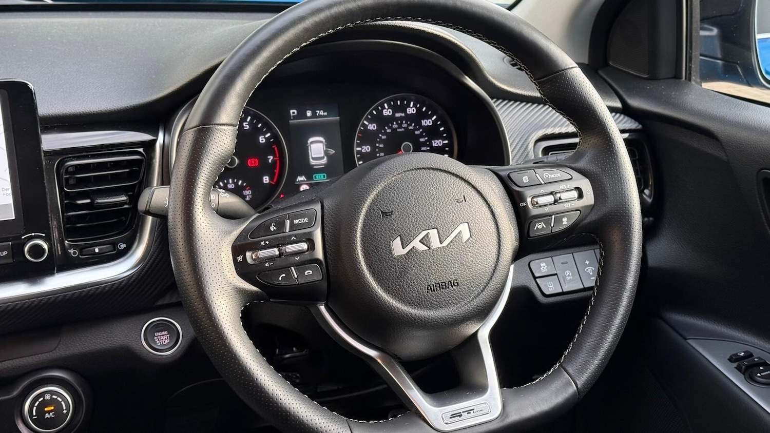 Used Kia Stonic 2024 for sale - 76615200: Photo 17