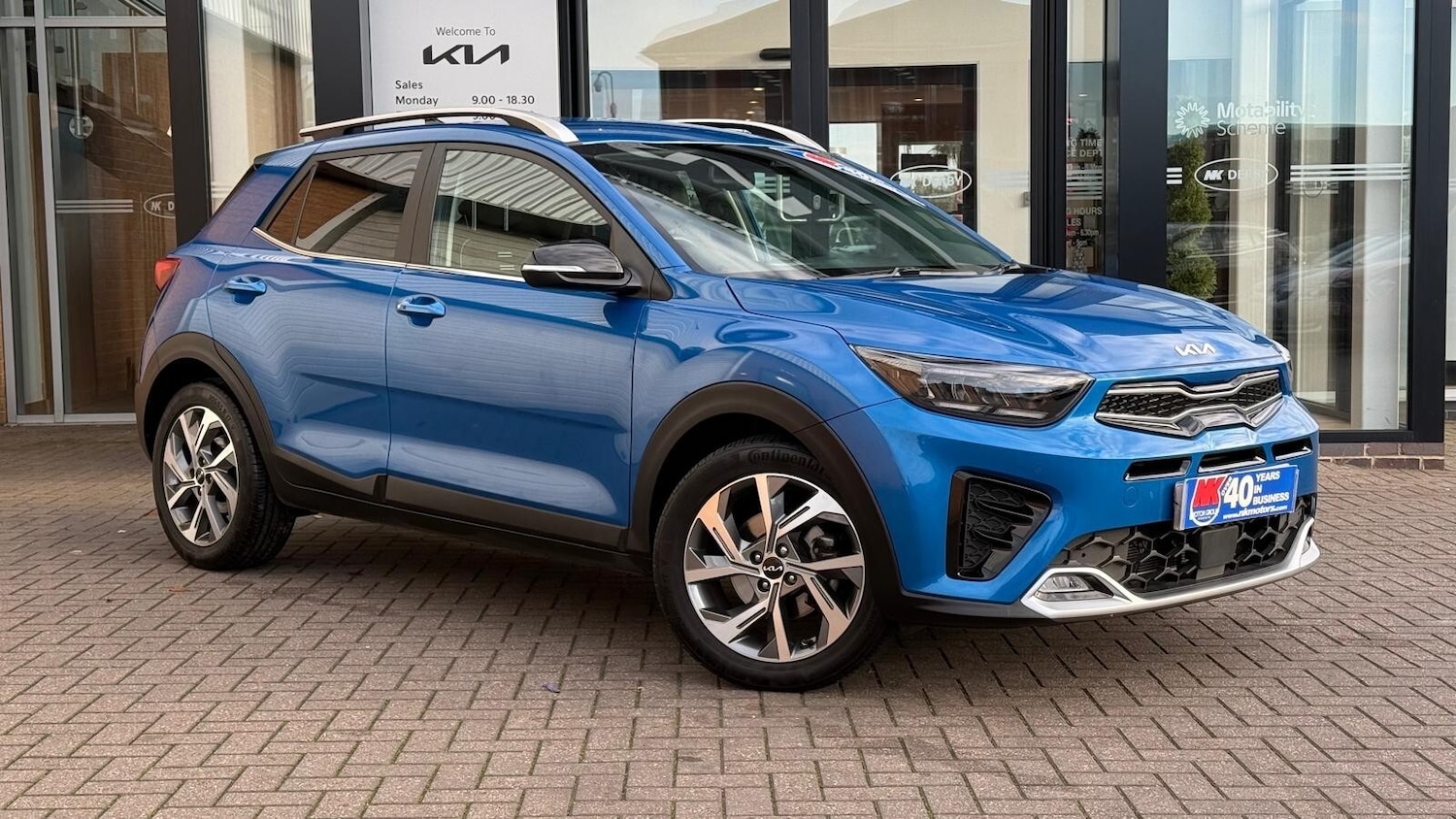 Used Kia Stonic 2024 for sale - 76615200: Photo 2