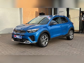 Used Kia Stonic 2024 for sale - 76615200: Photo
