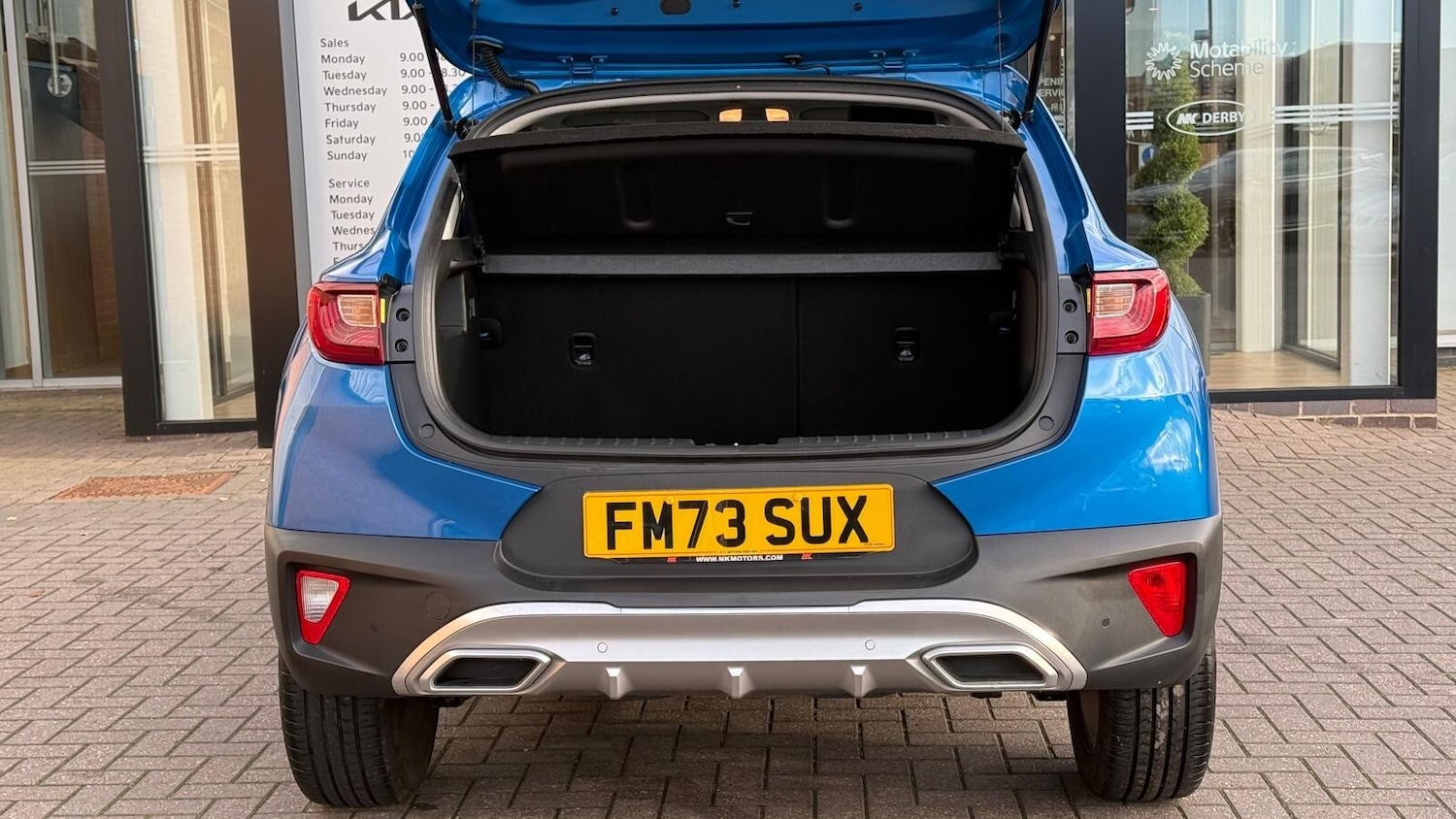 Used Kia Stonic 2024 for sale - 76615200: Photo 8