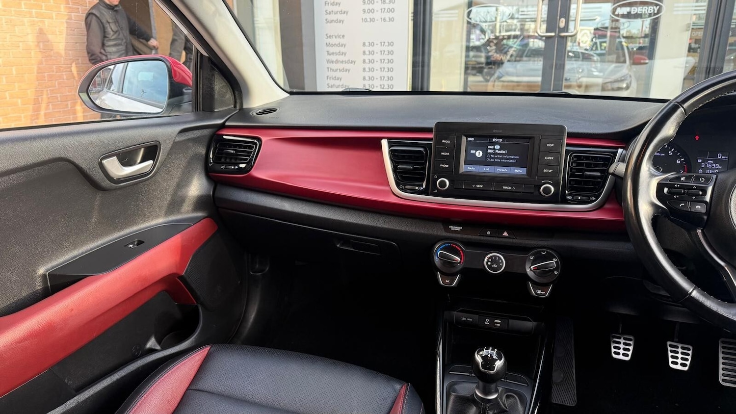 Used Kia Rio 2017 for sale - 76630287: Photo 17