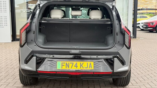 Used Kia EV3 2024 for sale - 76203946: Photo 8