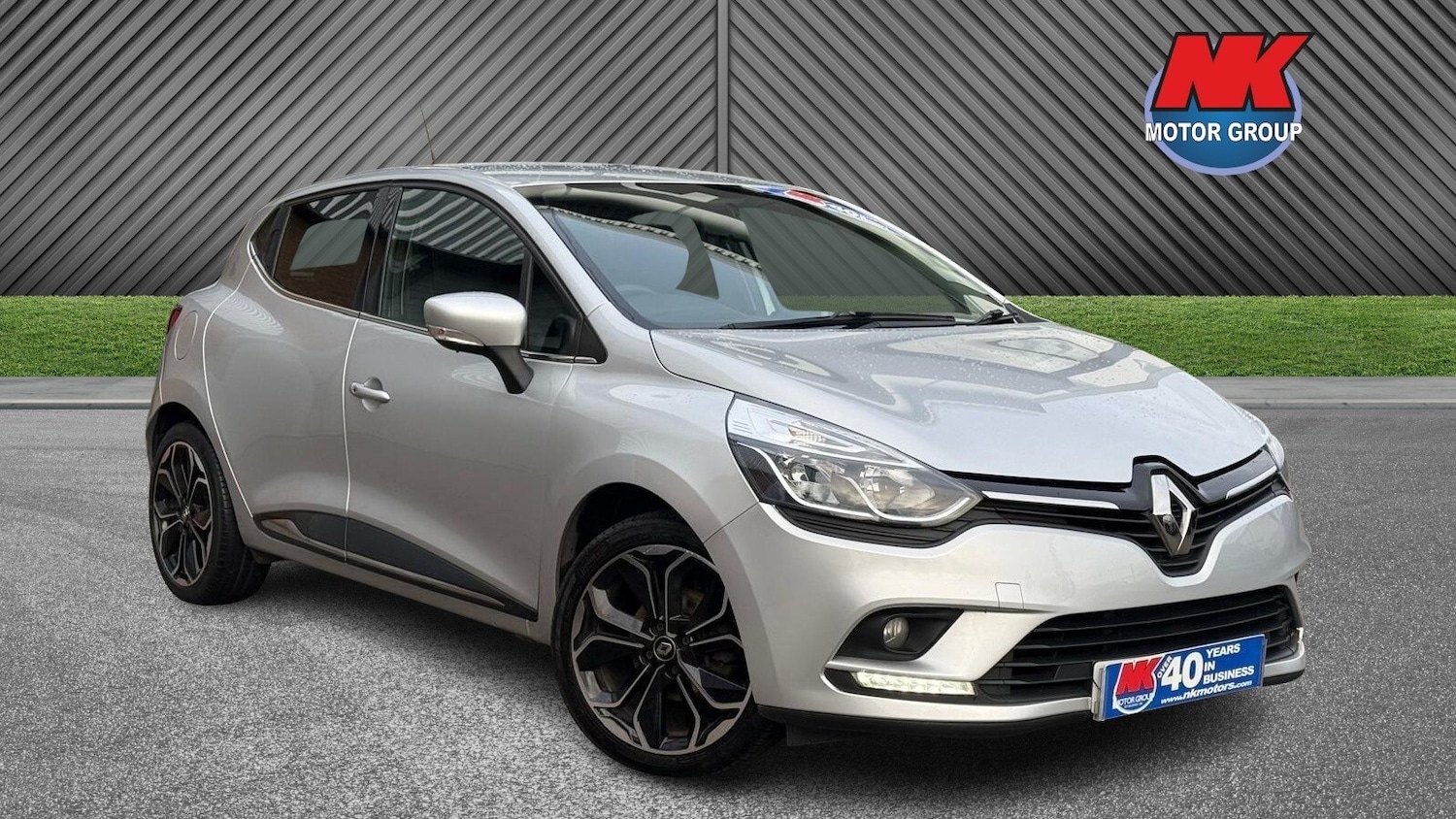 Used Renault Clio 2019 for sale - 76552547: Photo 1