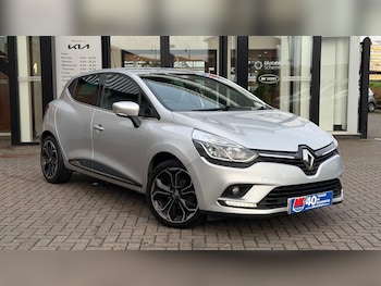Used Renault Clio 2019 for sale - 76552547: Photo