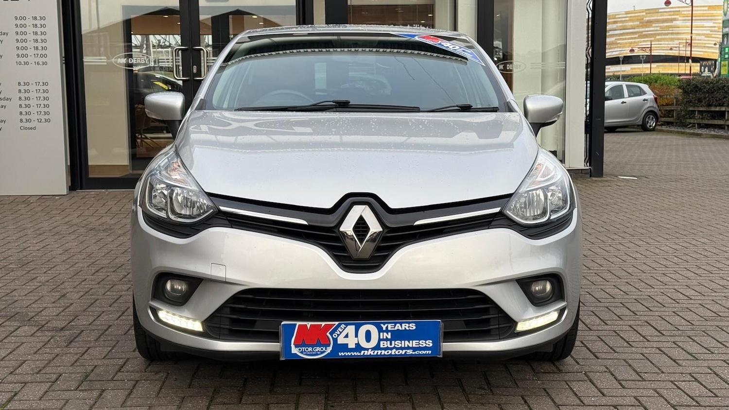 Used Renault Clio 2019 for sale - 76552547: Photo 3