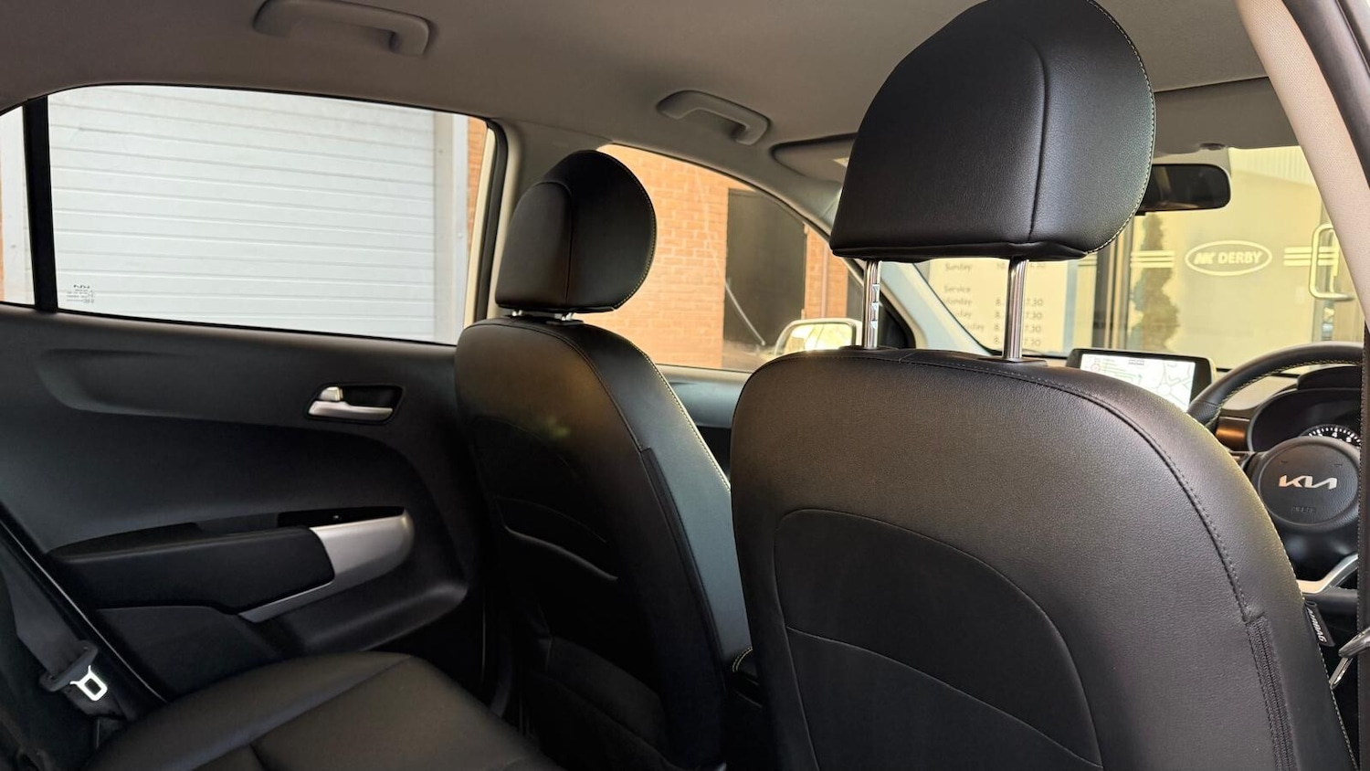 Used Kia Picanto 2023 for sale - 76704492: Photo 23