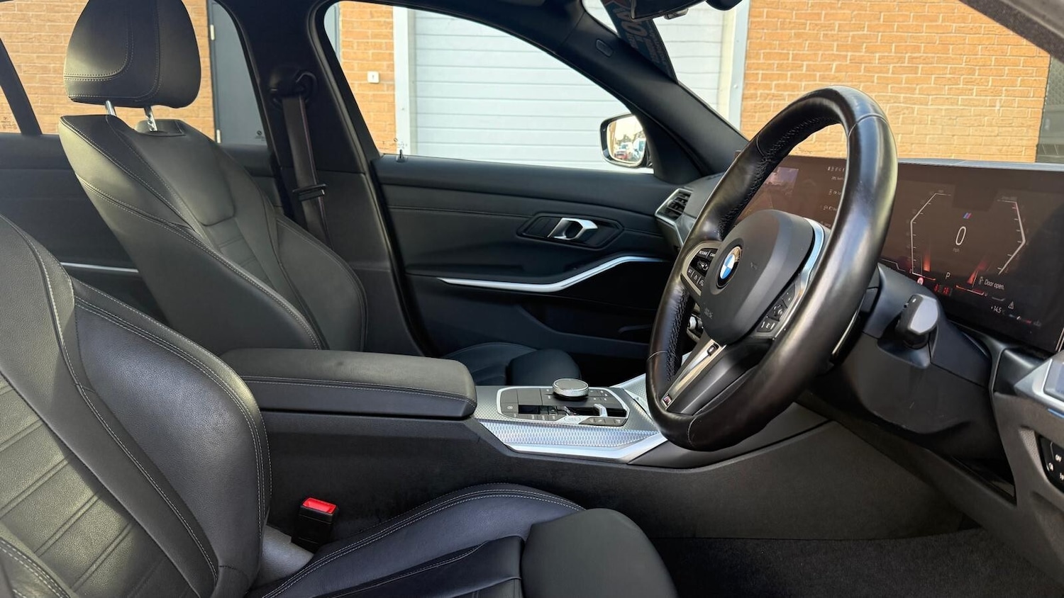 Used BMW 3 Series 2024 for sale - 76400611: Photo 25