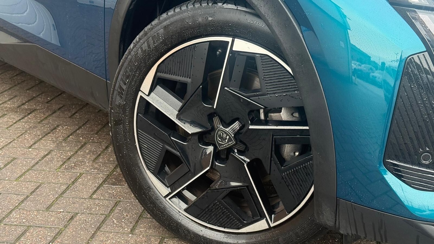 Used Peugeot 408 2024 for sale - 76927756: Photo 13