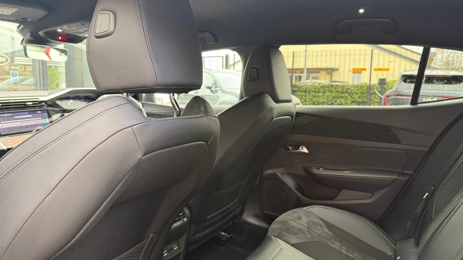 Used Peugeot 408 2024 for sale - 76927756: Photo 23