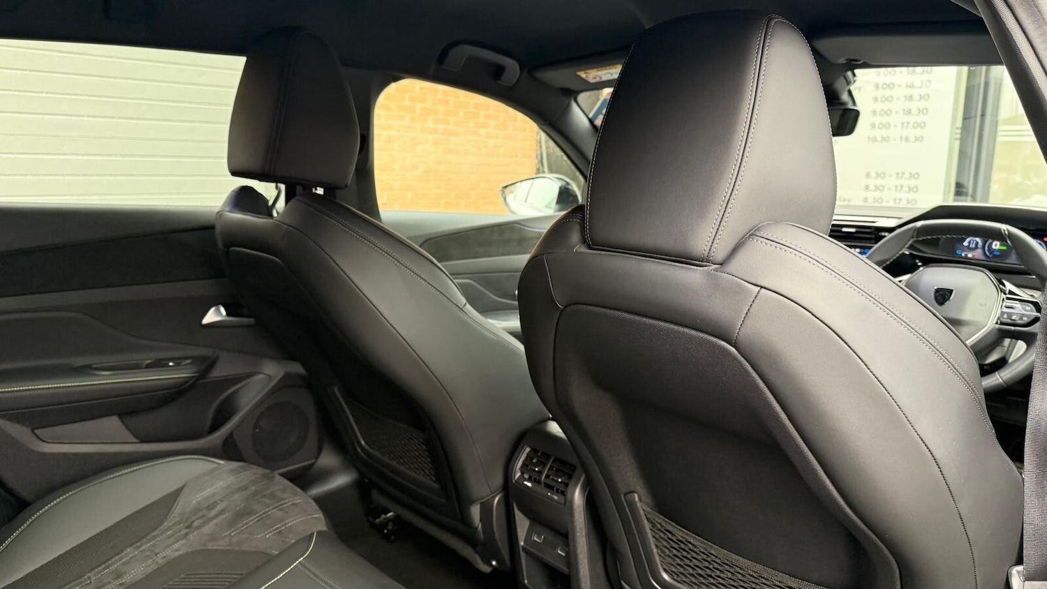 Used Peugeot 408 2024 for sale - 76927756: Photo 25