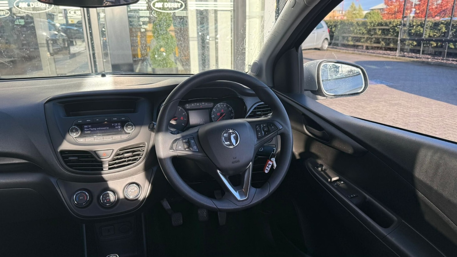 Used Vauxhall Viva 2017 for sale - 76372953: Photo 15