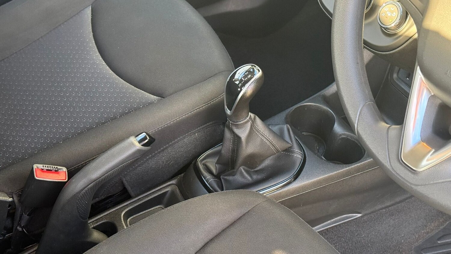 Used Vauxhall Viva 2017 for sale - 76372953: Photo 18