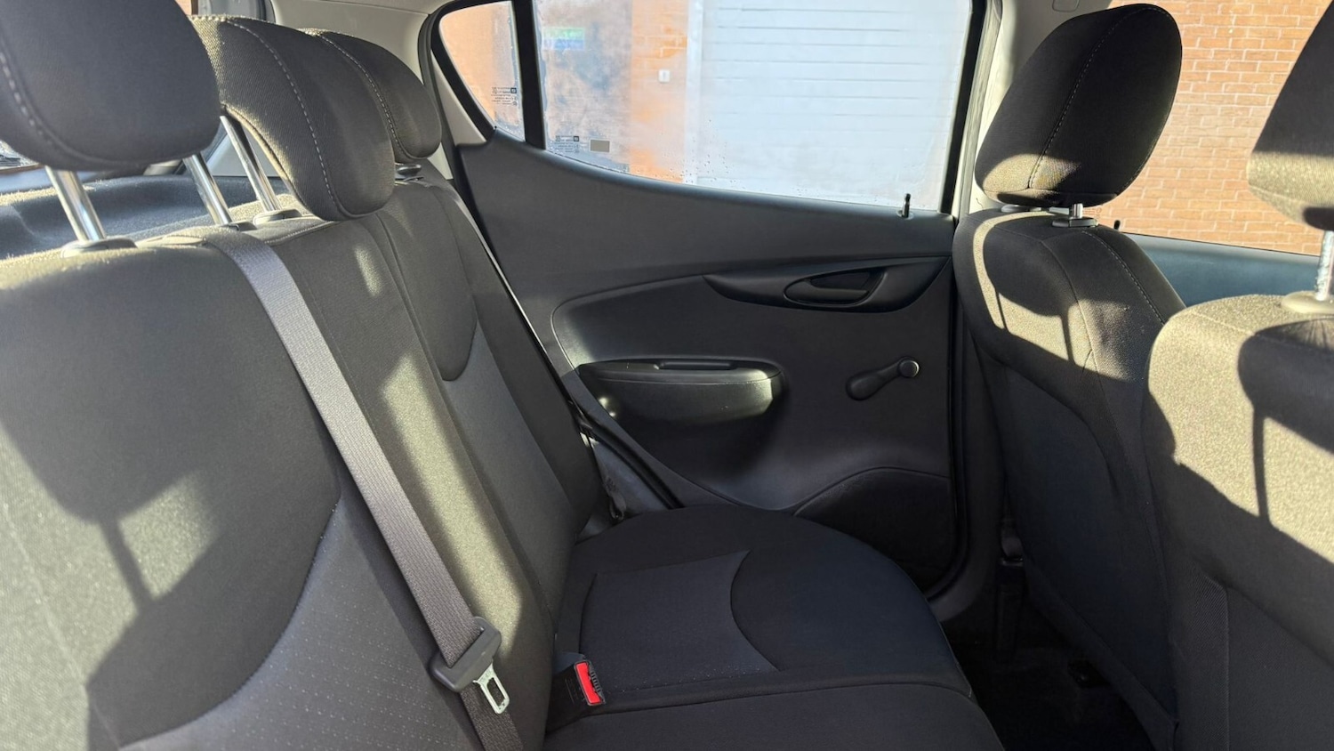 Used Vauxhall Viva 2017 for sale - 76372953: Photo 25