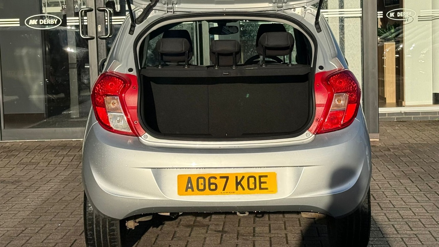 Used Vauxhall Viva 2017 for sale - 76372953: Photo 8