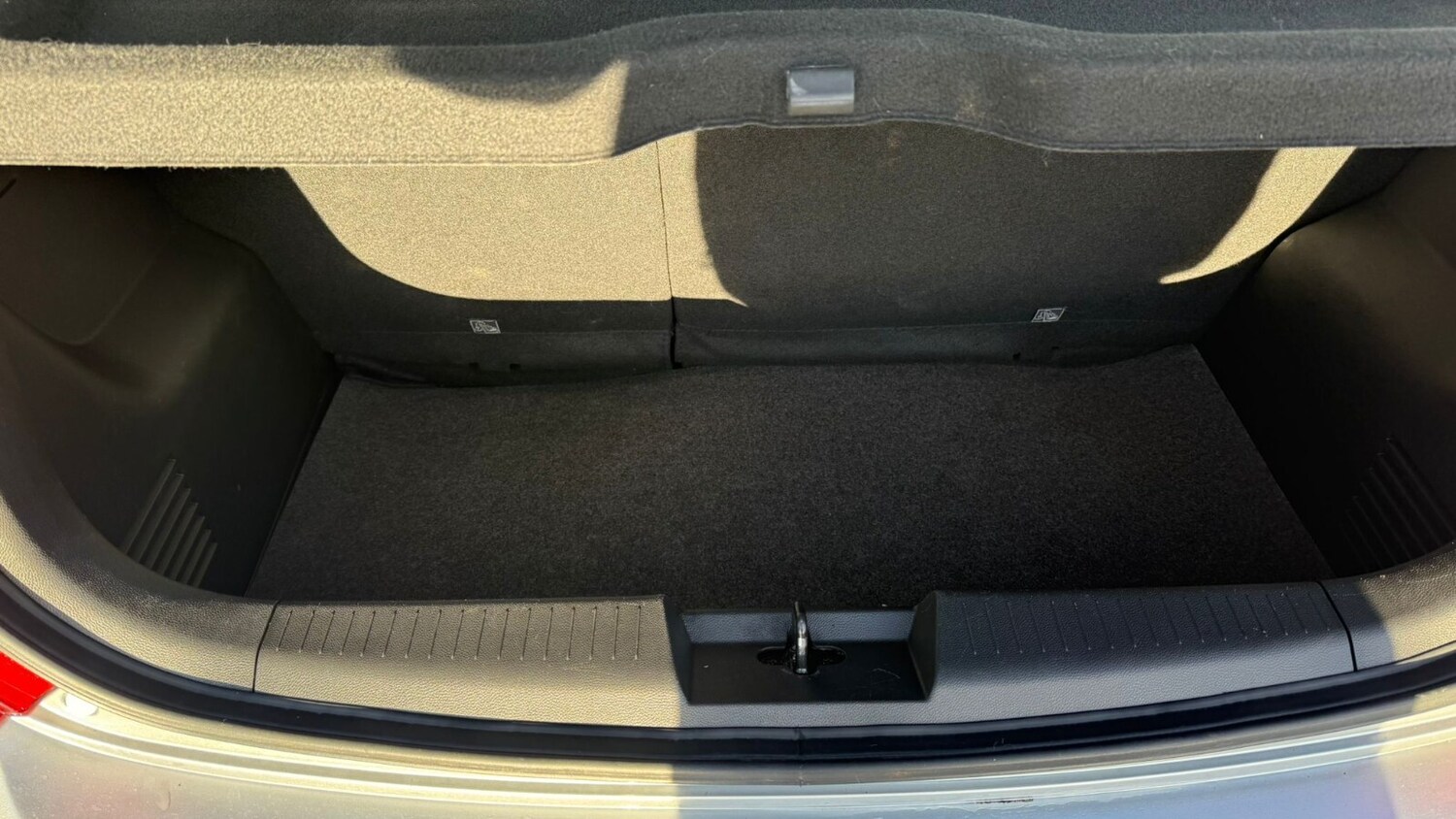 Used Vauxhall Viva 2017 for sale - 76372953: Photo 9