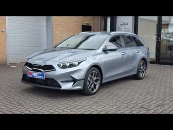 Used Kia Ceed 2025 for sale - 74772103: Photo