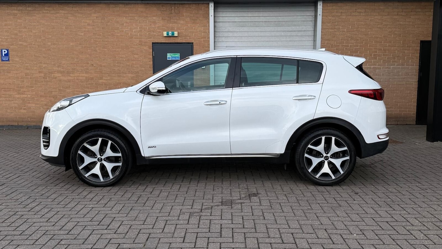 Used Kia Sportage 2016 for sale - 76328012: Photo 5