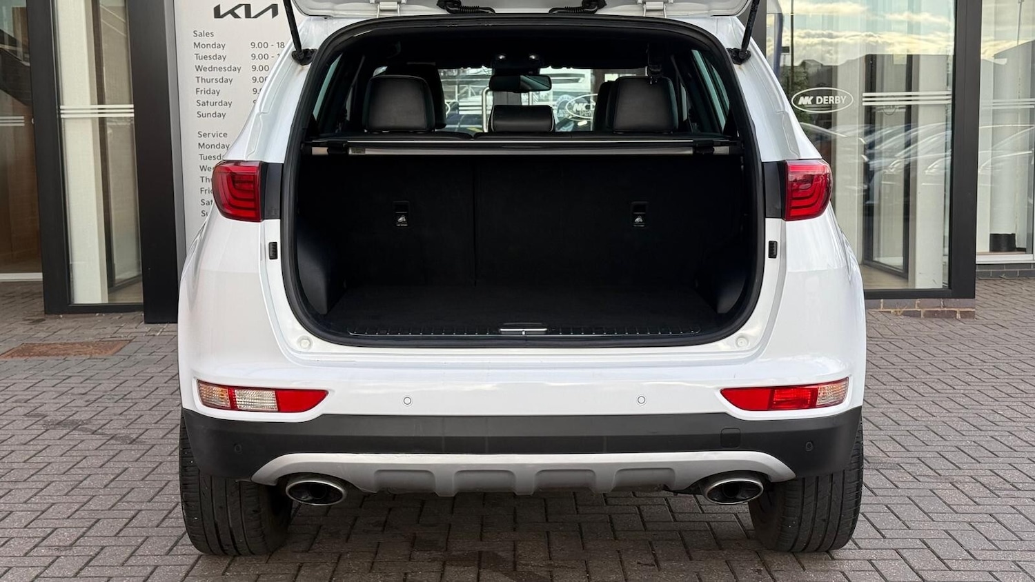 Used Kia Sportage 2016 for sale - 76328012: Photo 8