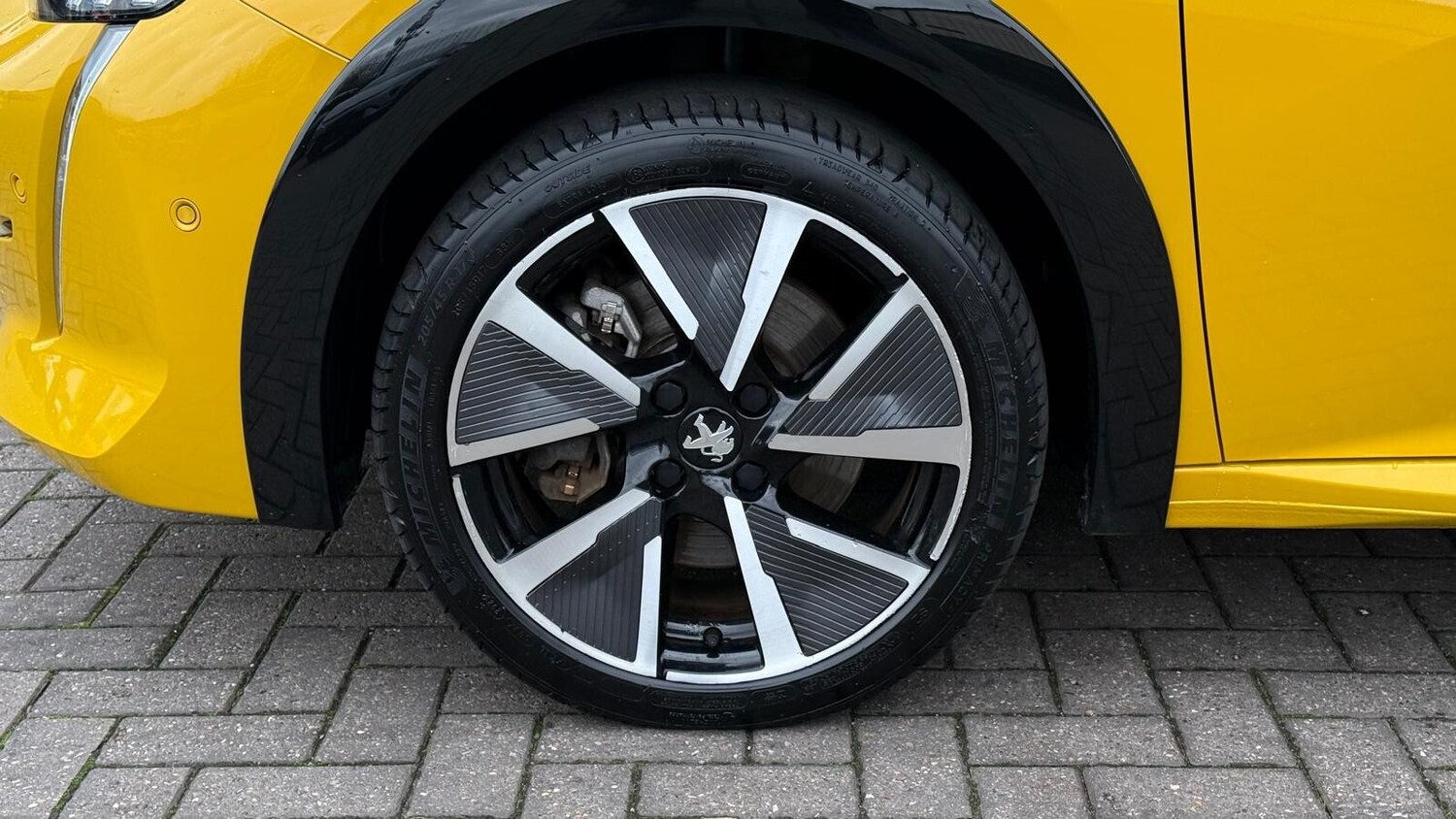 Used Peugeot 208 2021 for sale - 76552363: Photo 15