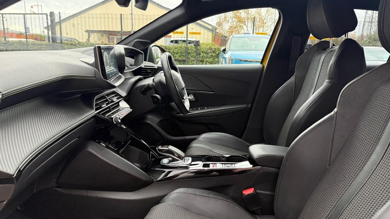 Used Peugeot 208 2021 for sale - 76552363: Photo 26