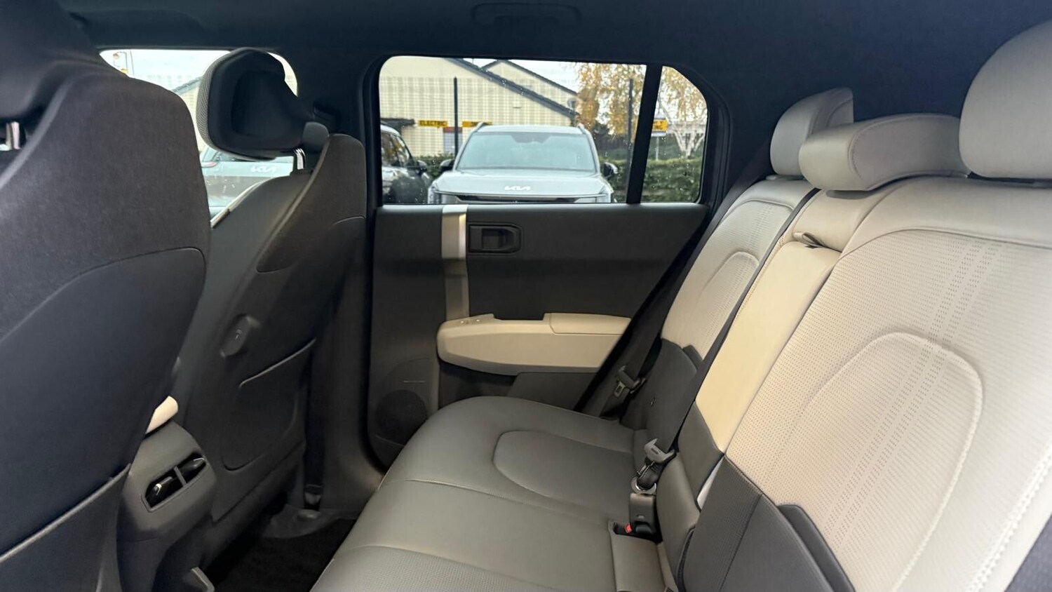 Used Kia EV3 2025 for sale - 76475072: Photo 28