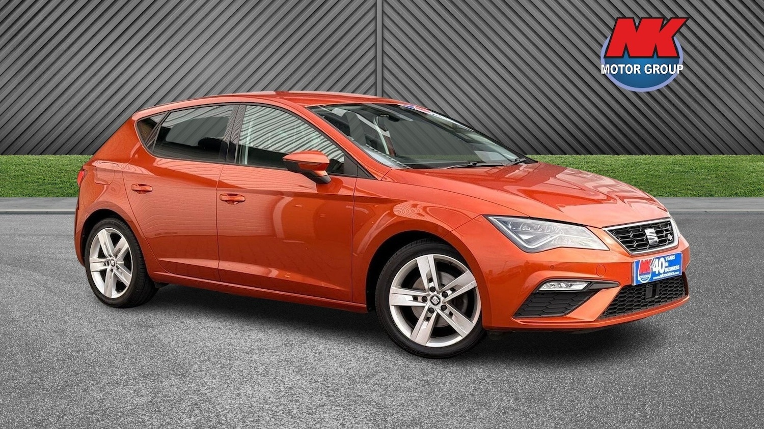 Used SEAT Leon 2019 for sale - 76190970: Photo 1