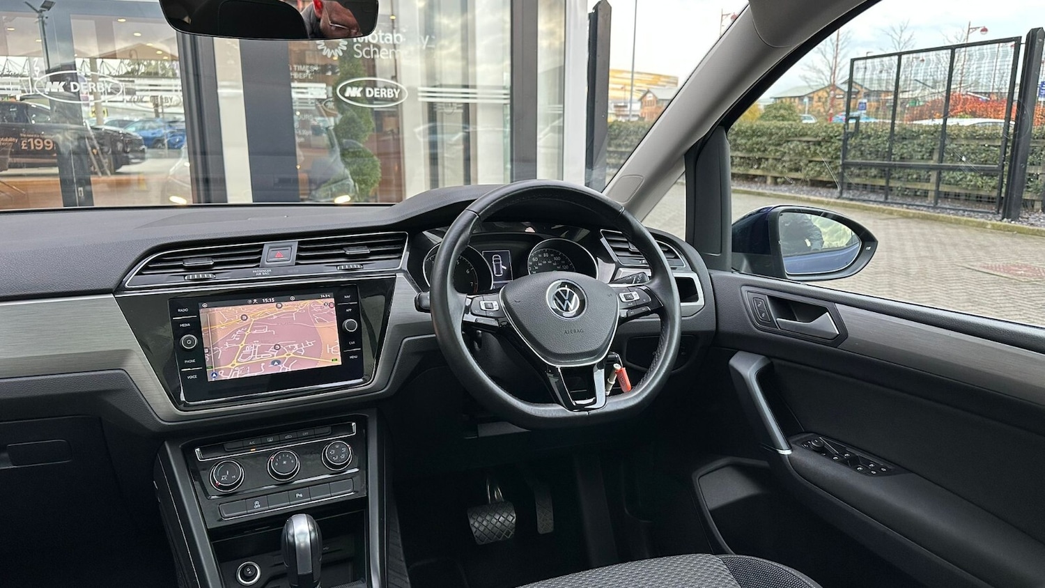 Used Volkswagen Touran 2022 for sale - 76552489: Photo 16