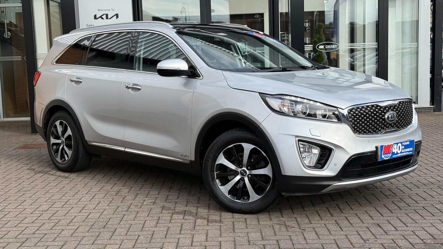 Used Kia Sorento 2017 for sale - 76344073: Photo 2