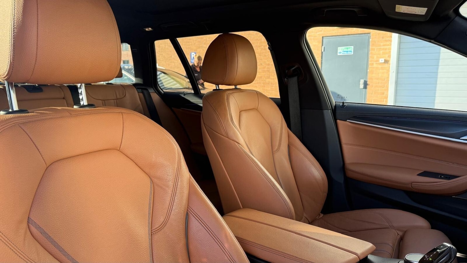 Used BMW 5 Series 2023 for sale - 76602966: Photo 23