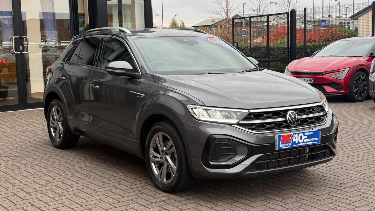 Used Volkswagen T-Roc 2024 for sale - 76466155: Photo 11