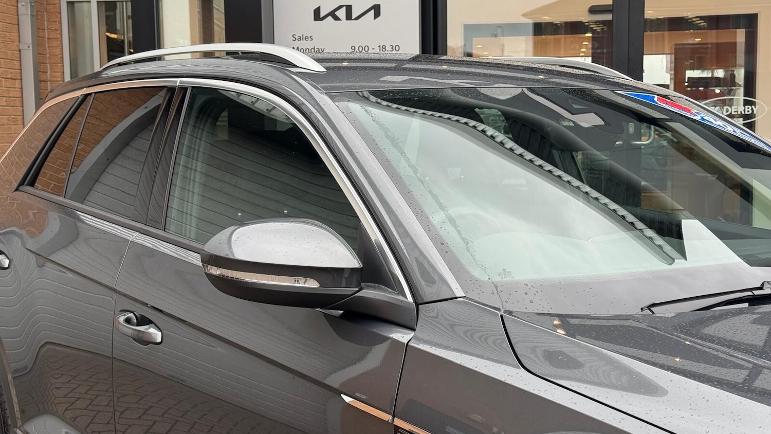 Used Volkswagen T-Roc 2024 for sale - 76466155: Photo 12