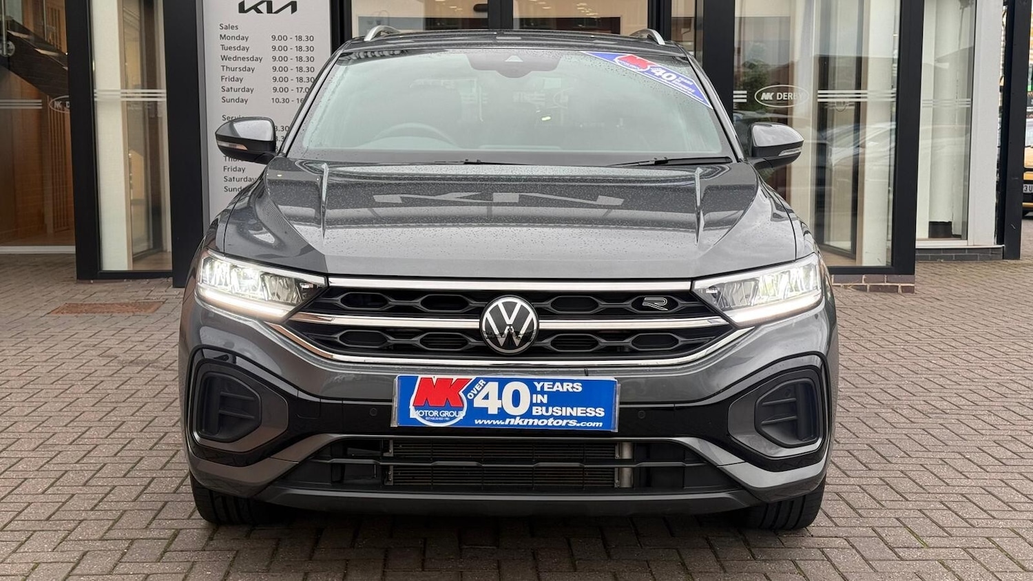 Used Volkswagen T-Roc 2024 for sale - 76466155: Photo 3