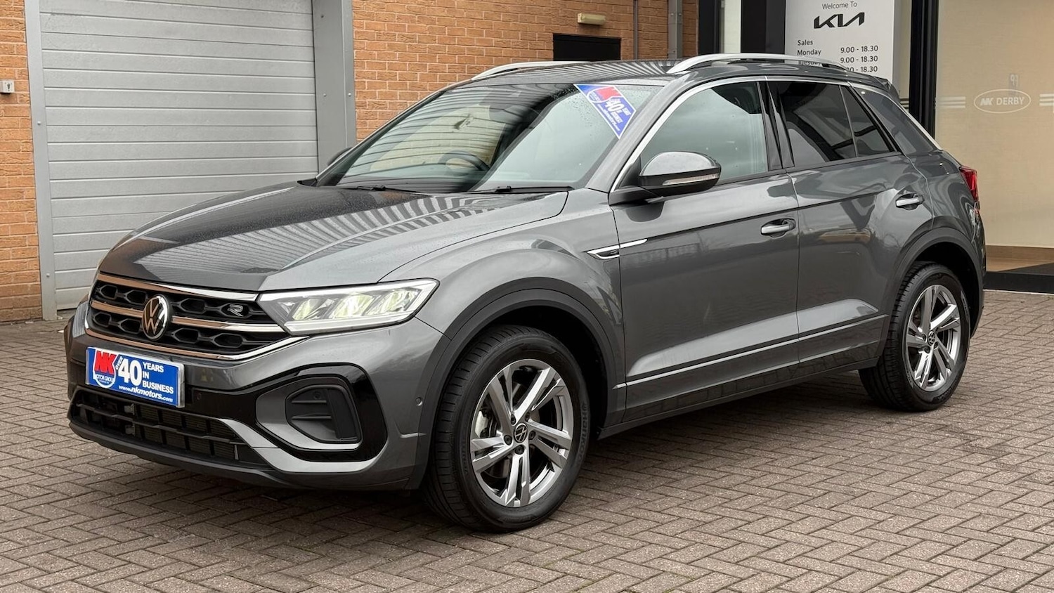 Used Volkswagen T-Roc 2024 for sale - 76466155: Photo 4