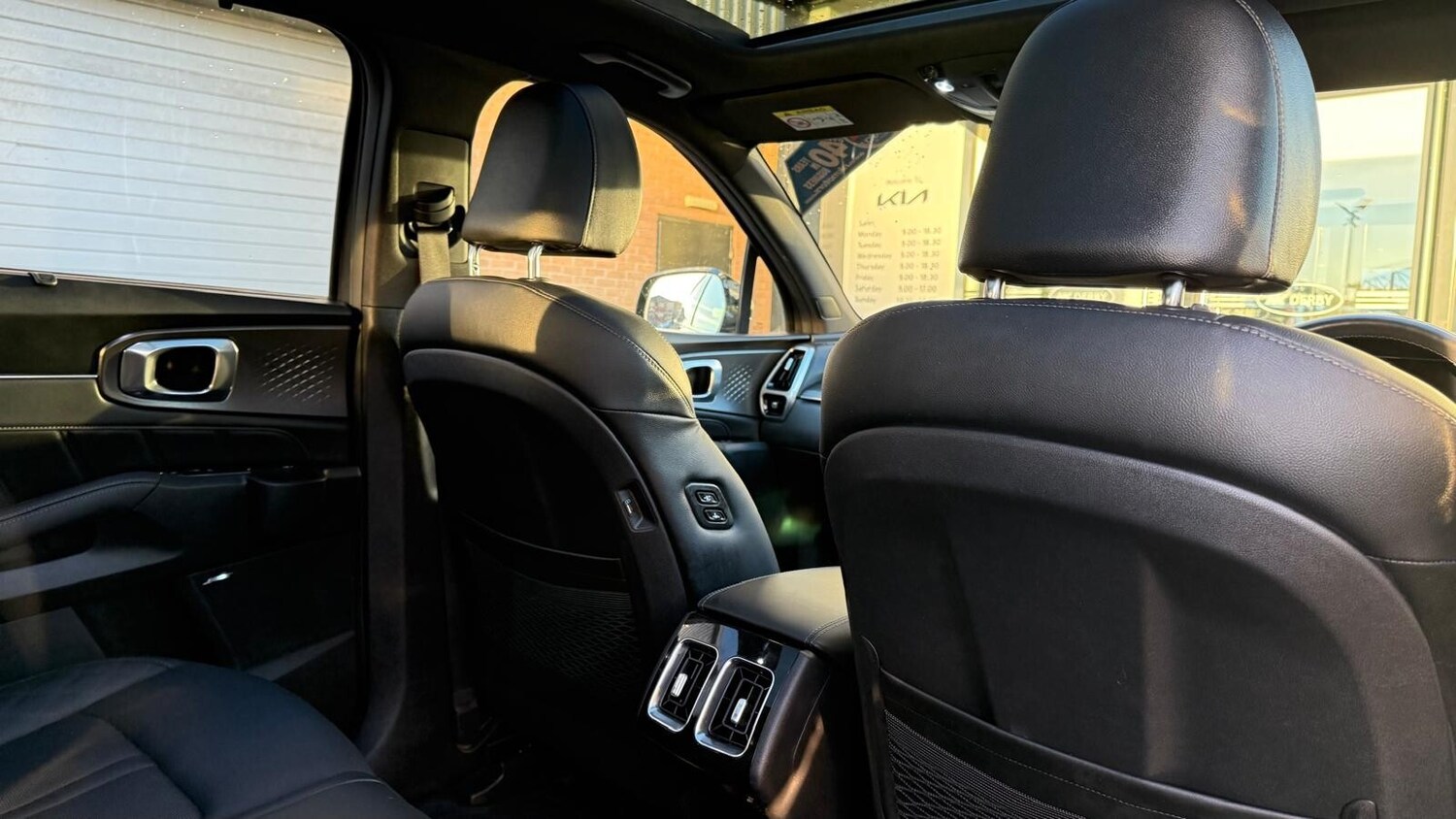 Used Kia Sorento 2023 for sale - 76928031: Photo 27