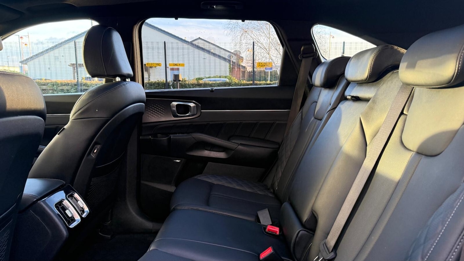 Used Kia Sorento 2023 for sale - 76928031: Photo 28