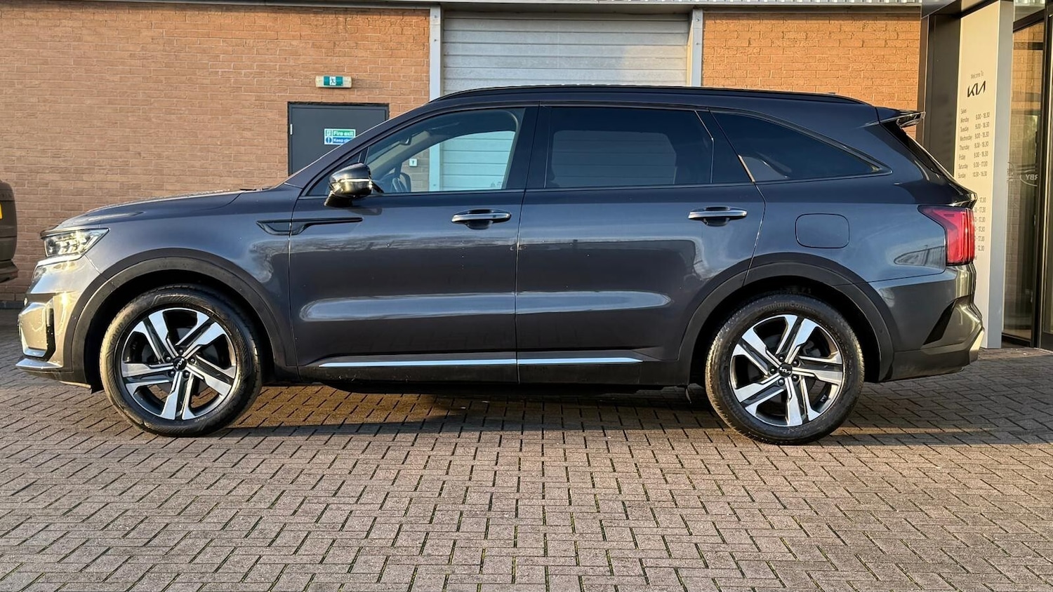 Used Kia Sorento 2023 for sale - 76928031: Photo 5
