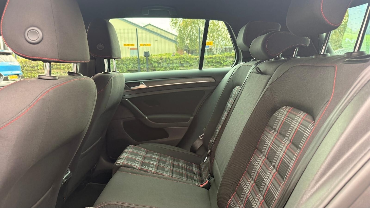 Used Volkswagen Golf 2018 for sale - 76195970: Photo 26