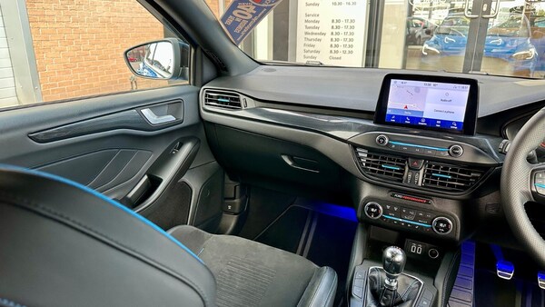 Used Ford Focus 2021 for sale - 76124528: Photo 30