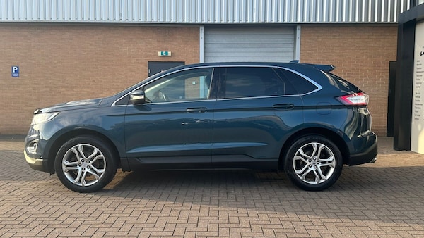 Used Ford Edge 2017 for sale - 76221852: Photo 10