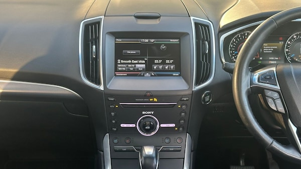Used Ford Edge 2017 for sale - 76221852: Photo 24
