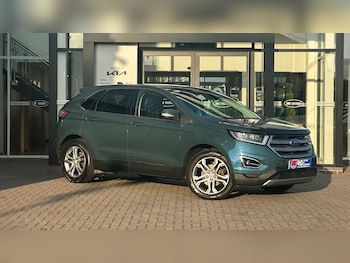 Used Ford Edge 2017 for sale - 76221852: Photo 2