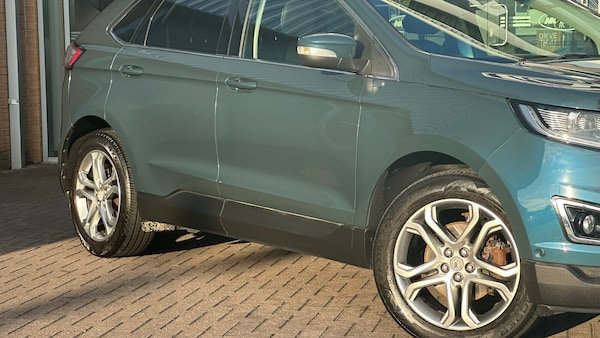 Used Ford Edge 2017 for sale - 76221852: Photo 3